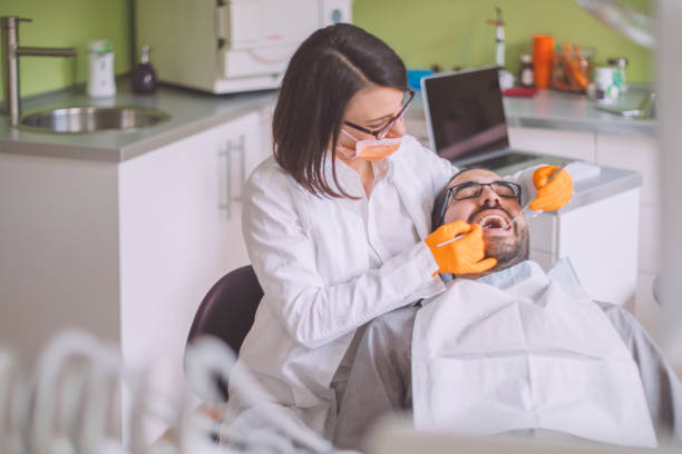 Best Emergency Tooth Extraction in Elm Creek, TX